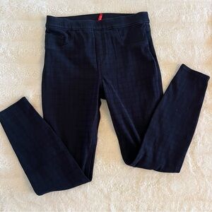Spanx Jeggings Ankle Length Navy Blue with Black Window Pane Pattern Size M